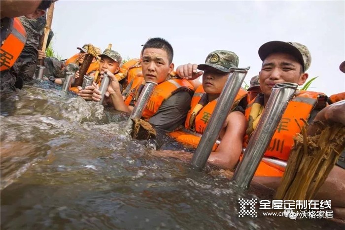 沃格家居為英雄點贊！致敬最可愛的人