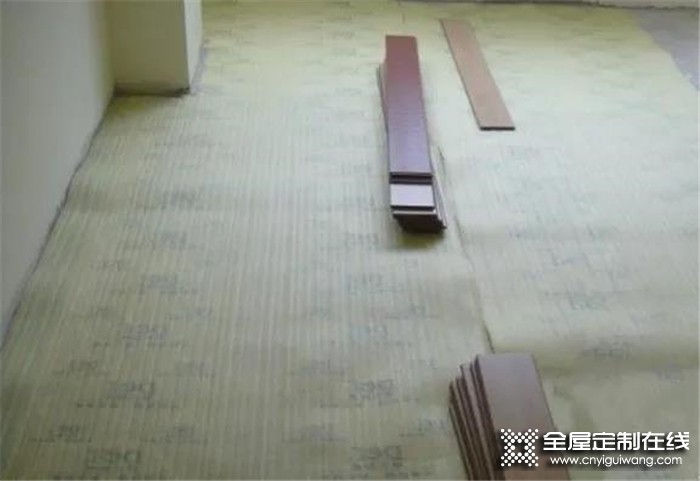 暴雨天氣“謀殺”家具？亞丹教你4招輕松應對！